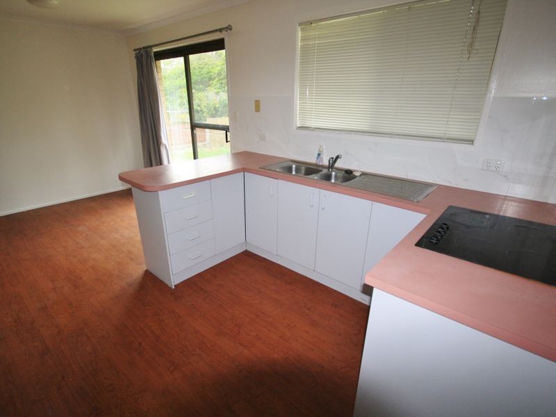 8 Pluto Street, Telina QLD 4680