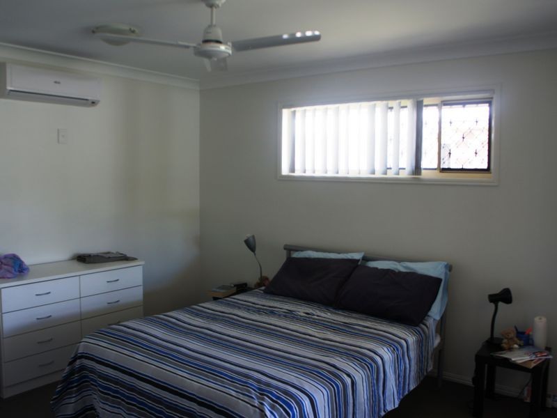 11 Giles Street, Glen Eden QLD 4680