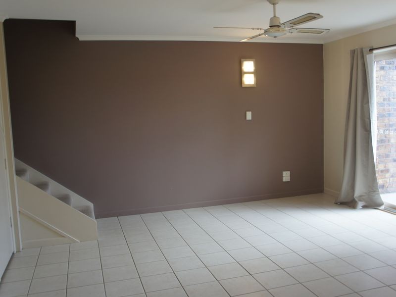 Unit 6/46 J Hickey Avenue, Clinton QLD 4680