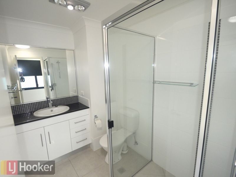 4/3 Christina Road, Clinton QLD 4680