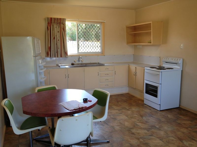 2/27 Edlorowa Street, Sun Valley QLD 4680