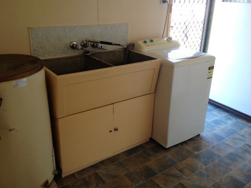 2/27 Edlorowa Street, Sun Valley QLD 4680