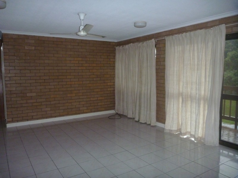 2/5 Sutton Street, Barney Point QLD 4680