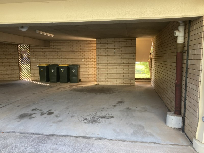 2/5 Sutton Street, Barney Point QLD 4680