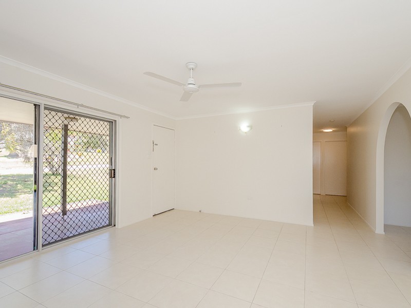 21 Luton Street, Telina QLD 4680