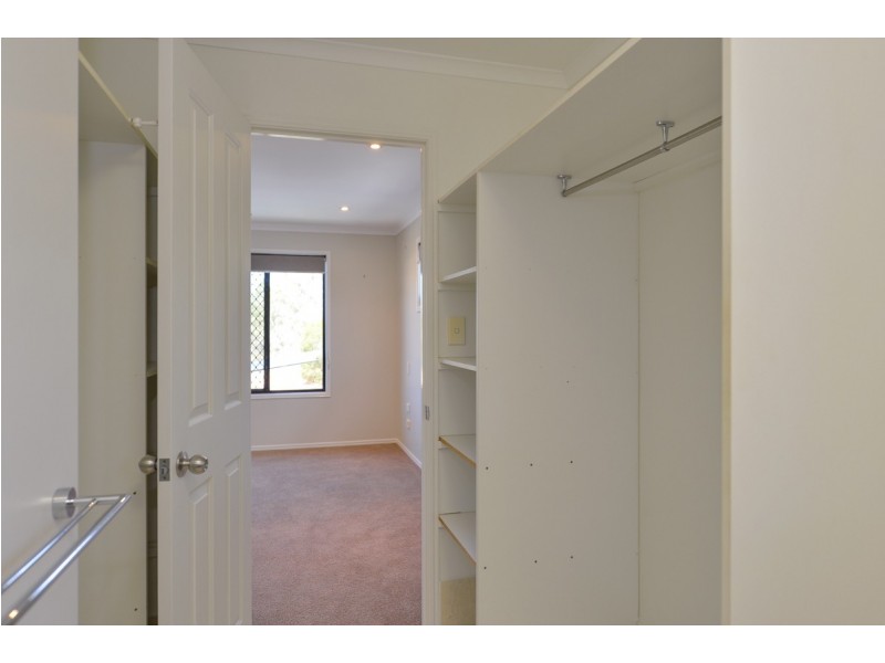 21 Dorinda Close, Clinton QLD 4680