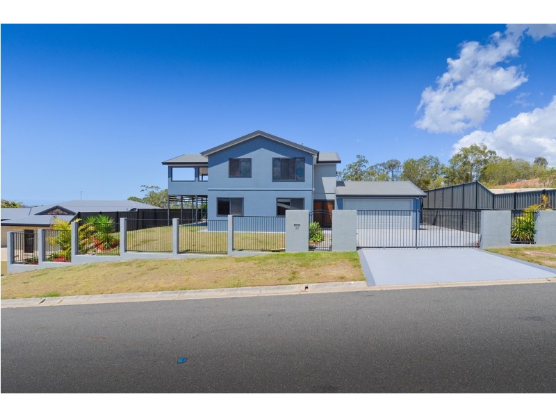 21 Dorinda Close, Clinton QLD 4680