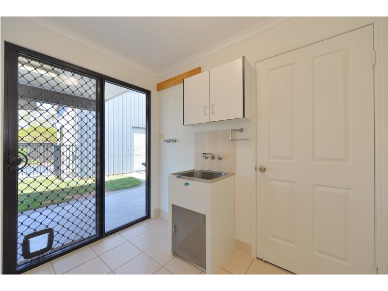 21 Dorinda Close, Clinton QLD 4680