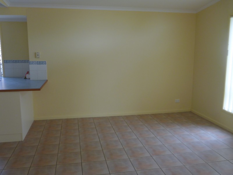 17 Wivenhoe Close, Clinton QLD 4680