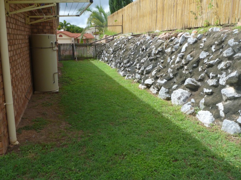 17 Wivenhoe Close, Clinton QLD 4680