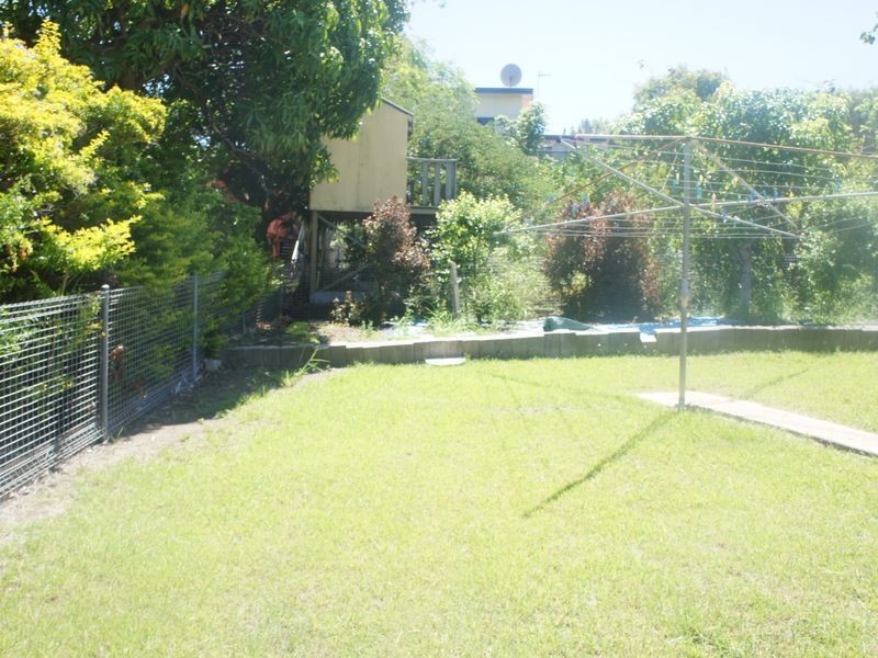 Unit 1/11 Fletcher Street, West Gladstone QLD 4680