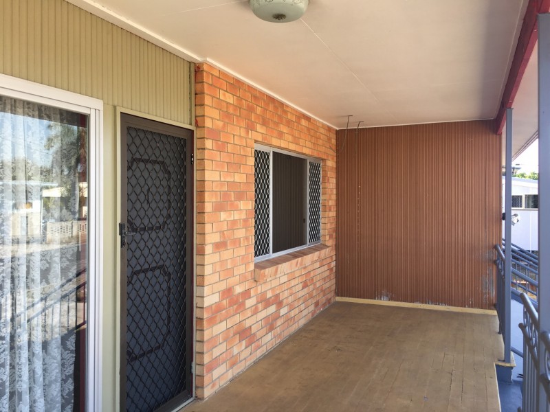 Unit 1/11 Fletcher Street, West Gladstone QLD 4680