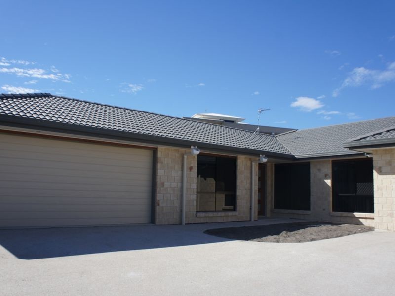Unit 2/11 Beaver Avenue, South Gladstone QLD 4680