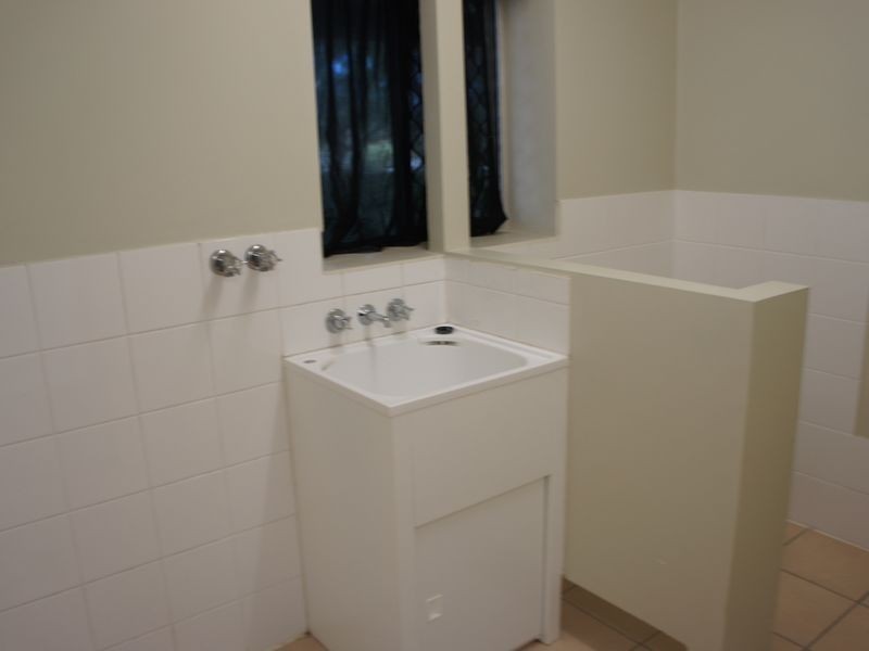 34 Hetherington Street, West Gladstone QLD 4680