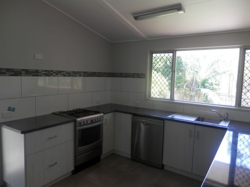 82 Allunga Drive, Glen Eden QLD 4680