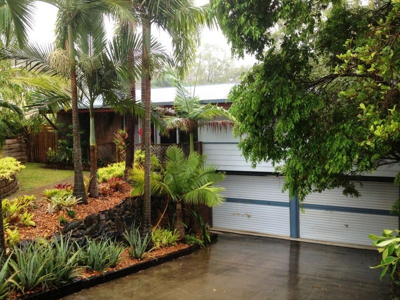 82 Allunga Drive, Glen Eden QLD 4680