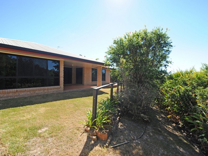 19 Sandringham Close, Telina QLD 4680