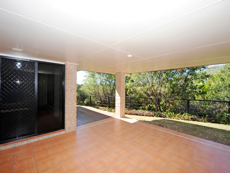 19 Sandringham Close, Telina QLD 4680