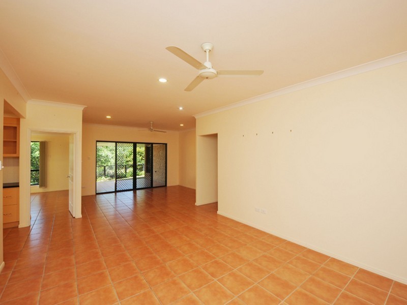 19 Sandringham Close, Telina QLD 4680