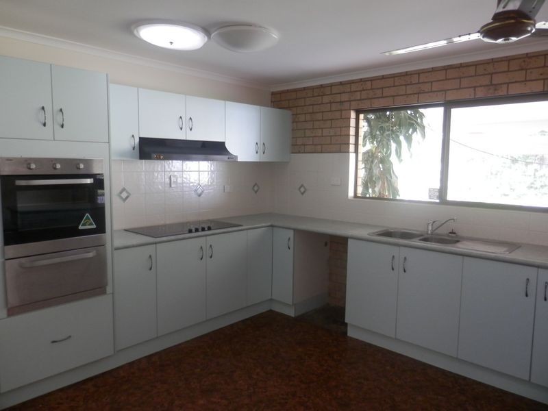 17 Camille Street, Clinton QLD 4680