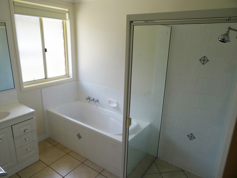 49 Col Brown Avenue, Clinton QLD 4680