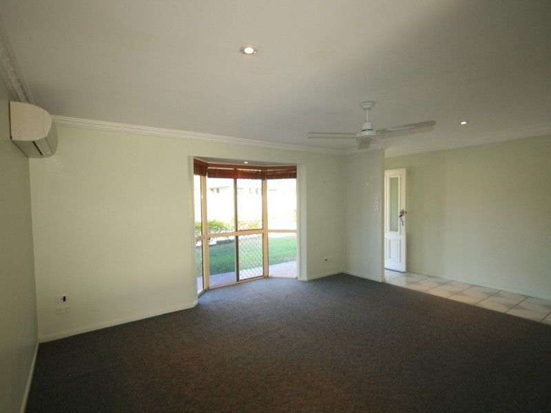 97 Dixon Drive, Telina QLD 4680