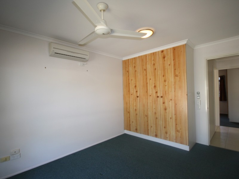 Unit 2/2 Intrepid Street, Clinton QLD 4680
