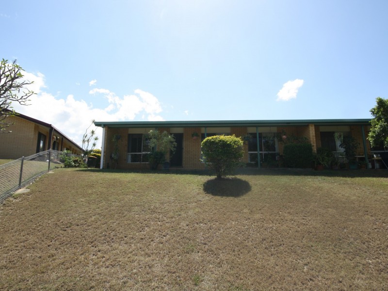 Unit 2/2 Intrepid Street, Clinton QLD 4680