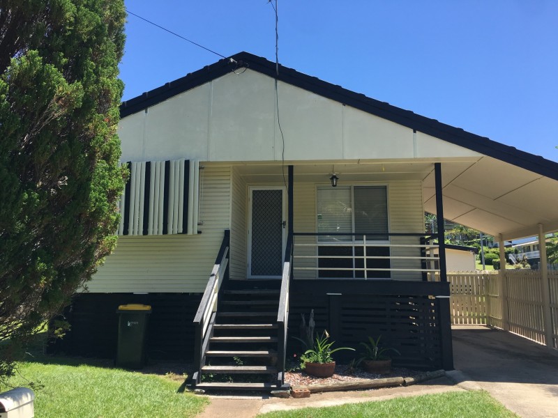 25 Charles Street, West Gladstone QLD 4680