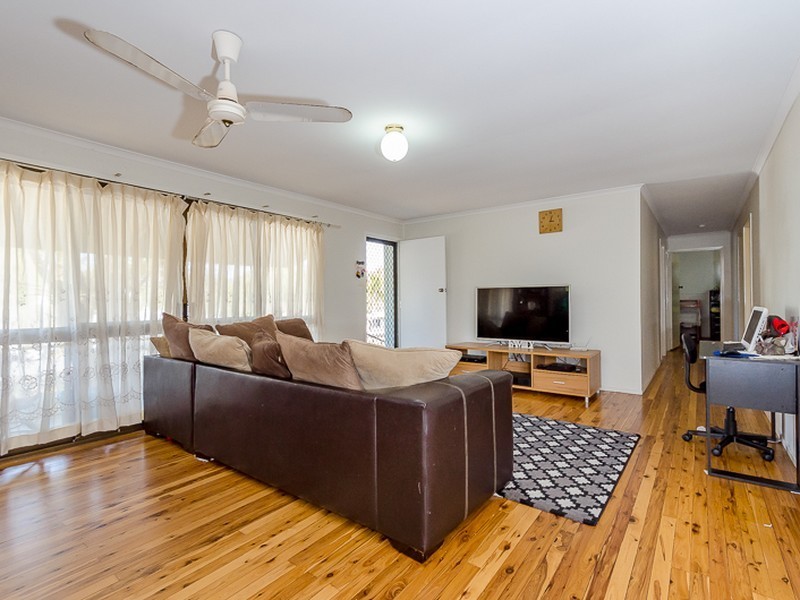 14 Coase Street, West Gladstone QLD 4680