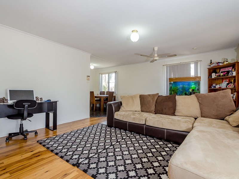14 Coase Street, West Gladstone QLD 4680