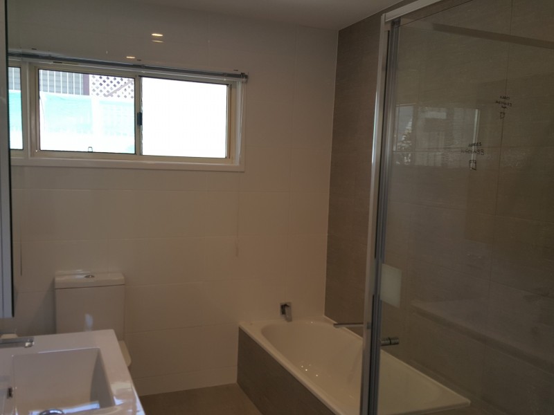 25 The Esplanade, Barney Point QLD 4680