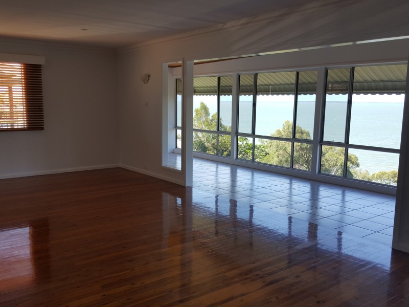25 The Esplanade, Barney Point QLD 4680