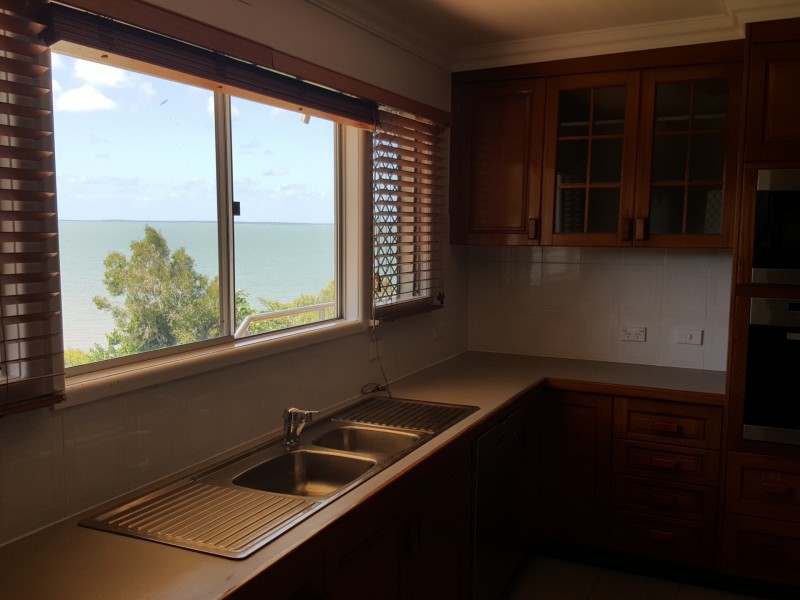 25 The Esplanade, Barney Point QLD 4680