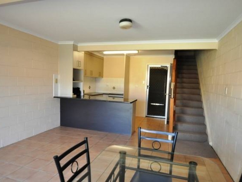 Unit 4/6 Eden Street, South Gladstone QLD 4680