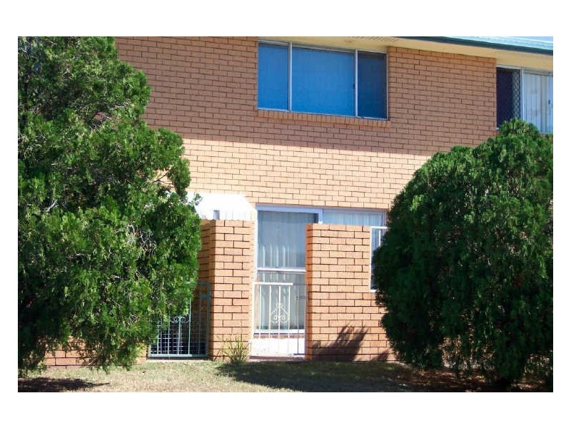 2/43 Off Lane, Gladstone QLD 4680