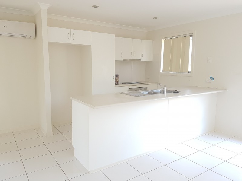 24 Stoneybrook Drive, Glen Eden QLD 4680