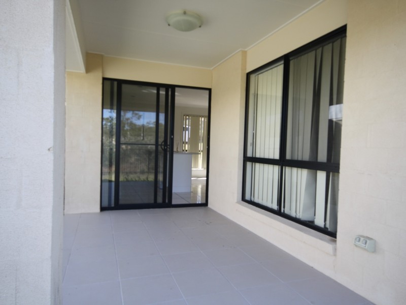24 Stoneybrook Drive, Glen Eden QLD 4680