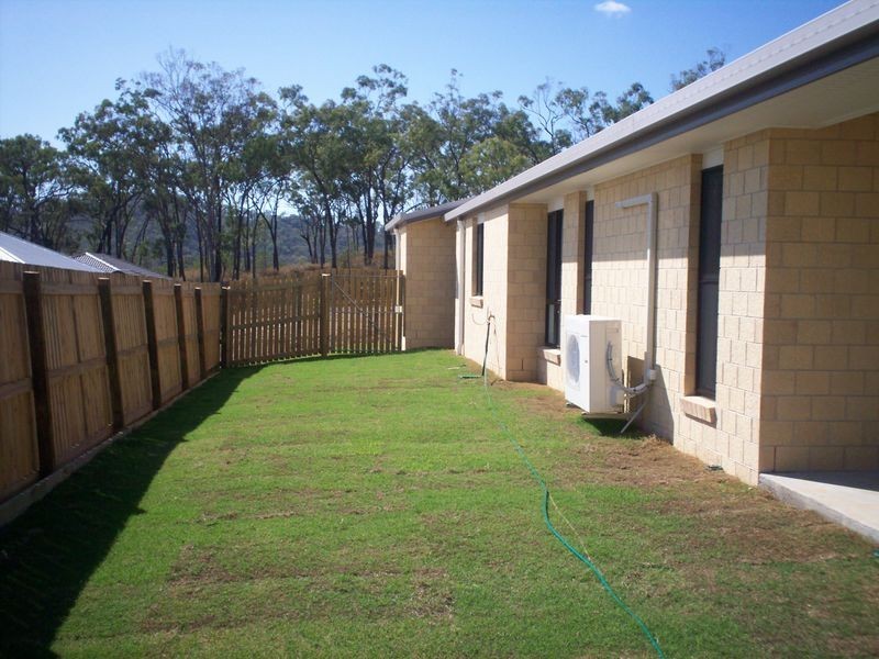 32 Liriope Drive, Kirkwood QLD 4680