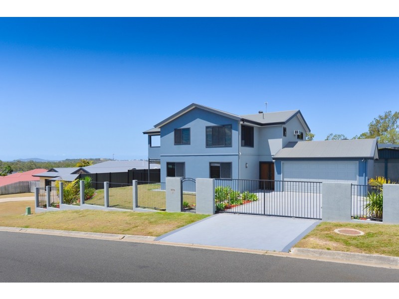 21 Dorinda Close, Clinton QLD 4680
