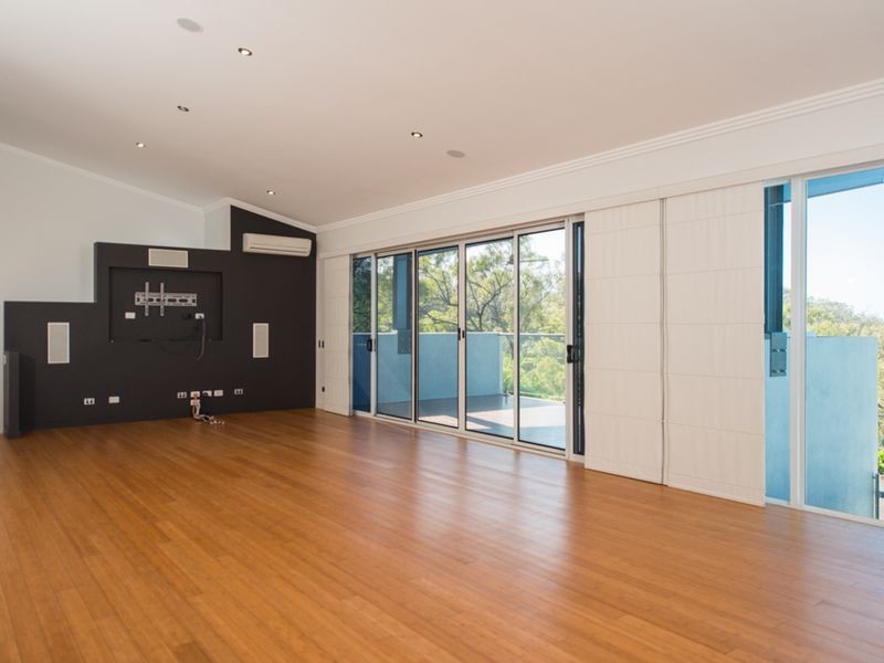 46 Dolphin Terrace, South Gladstone QLD 4680