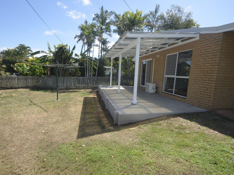 6 Erin Close, New Auckland QLD 4680