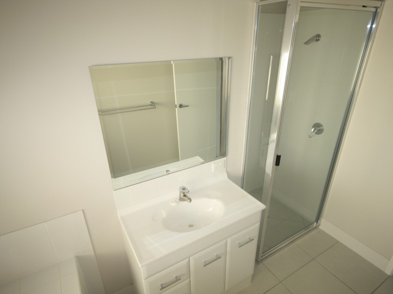 27 Allunga Drive, Glen Eden QLD 4680