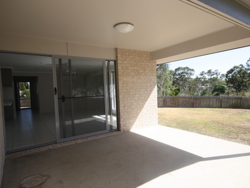 27 Allunga Drive, Glen Eden QLD 4680