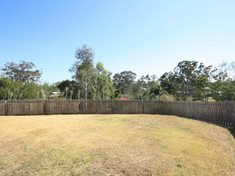 27 Allunga Drive, Glen Eden QLD 4680