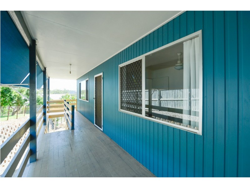 Unit 1-3/21 Walters Avenue, West Gladstone QLD 4680