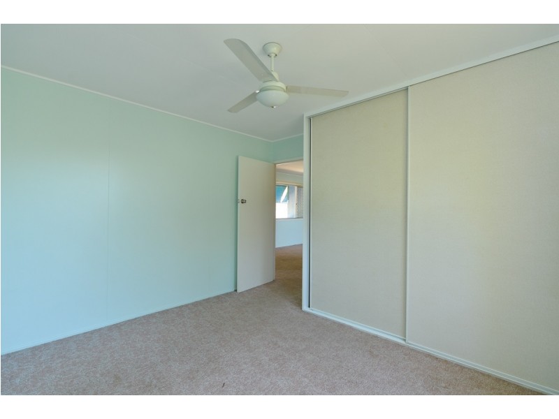 Unit 1-3/21 Walters Avenue, West Gladstone QLD 4680