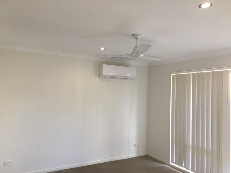 33 Wattle Street, New Auckland QLD 4680