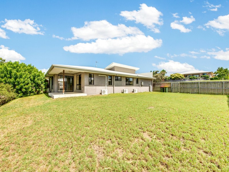 14 Giles Street, Glen Eden QLD 4680