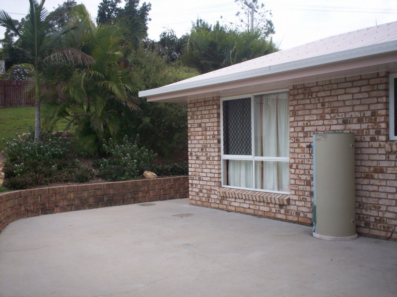 18 Barramundi Street, Toolooa QLD 4680